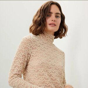 Line + Dot Crossroads Lace Top Size M